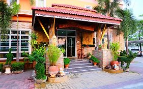 Siam House Interplace
