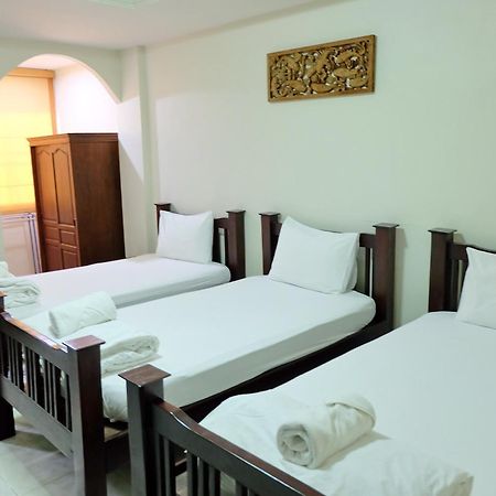 Siam House Interplace Lop Buri Buitenkant foto